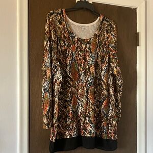 Avenue Multicolor Abstract Print Tunic with Black Hem 22/24